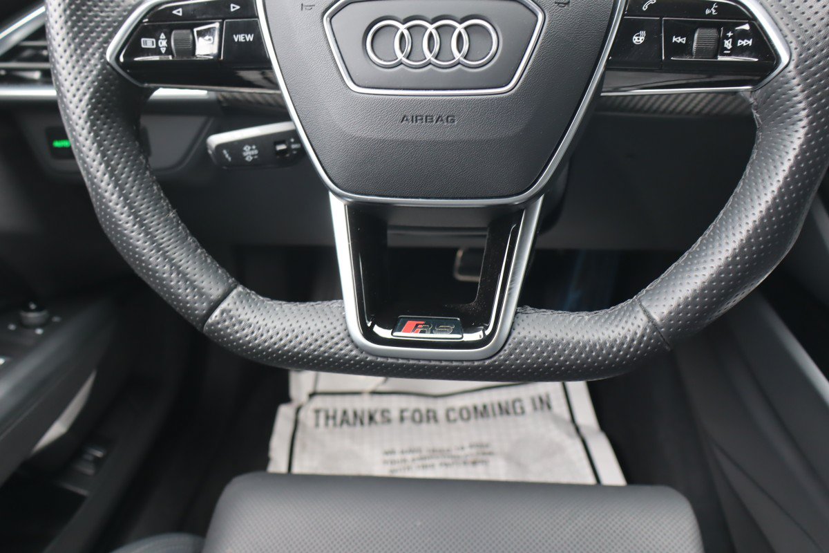 2023 Audi RS e-tron GT Base - Photo 16