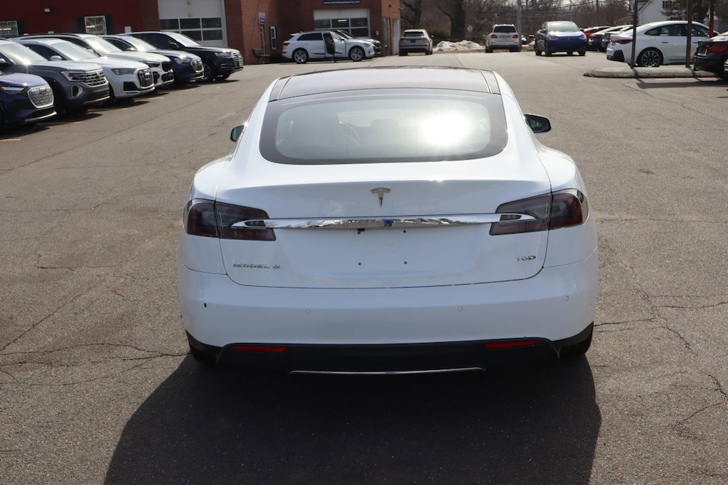 2016 Tesla Model S 70D photo 4