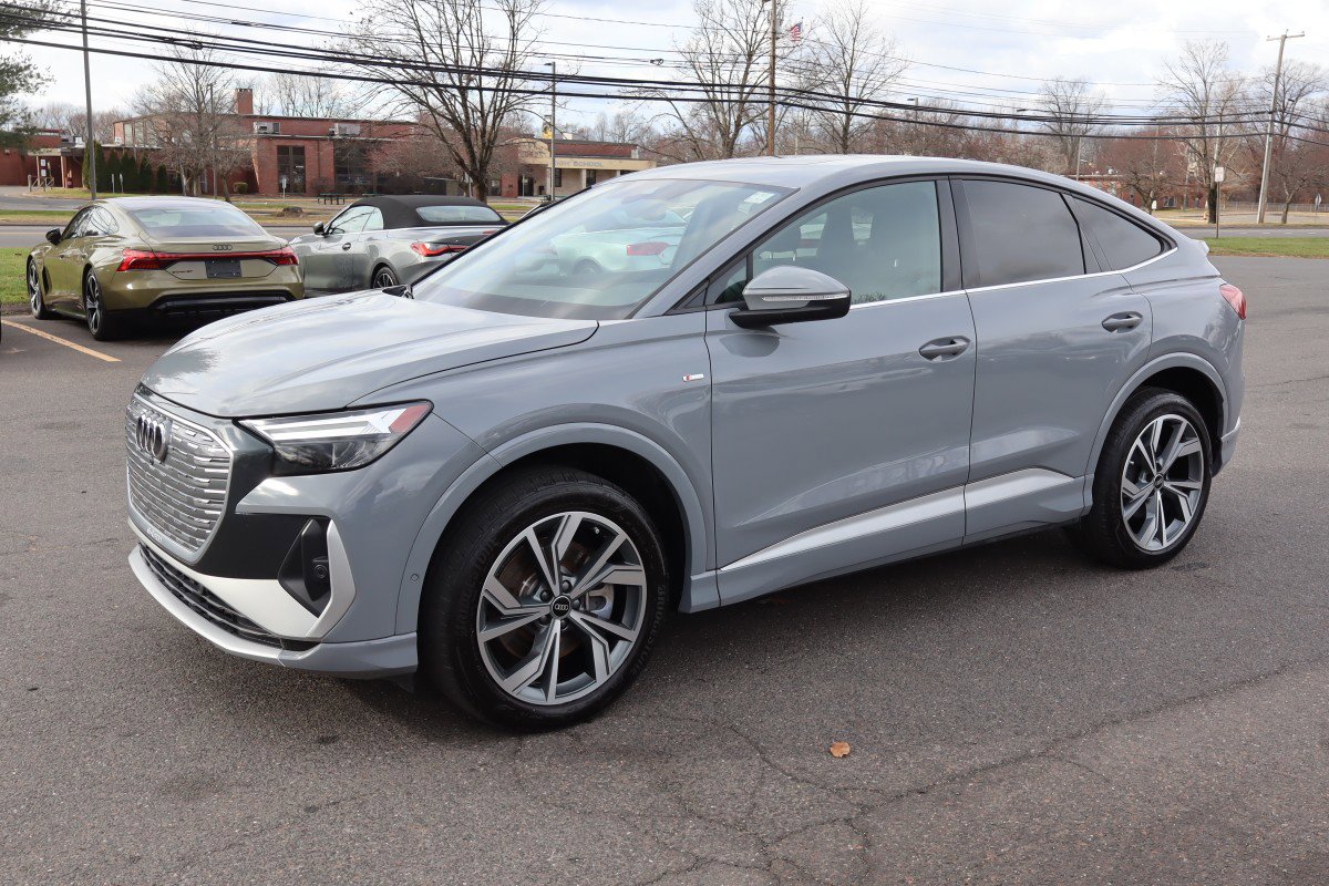 2023 Audi Q4 Sportback e-tron Premium Plus