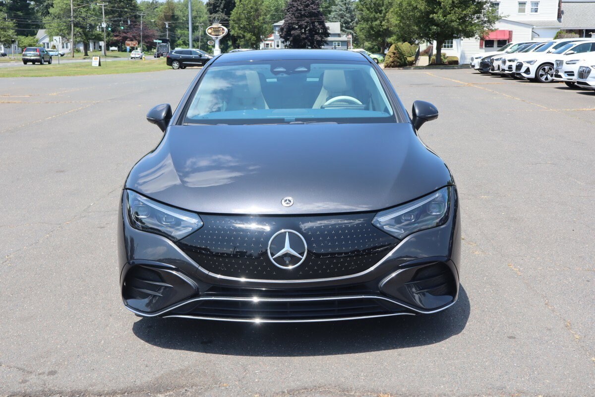 2023 Mercedes Benz 500 4MATIC photo 2