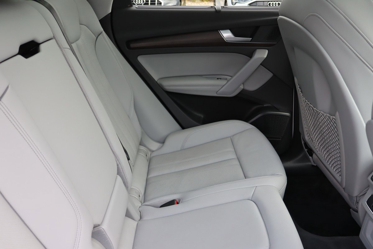 2022 Audi Q5 Premium Plus - Photo 15