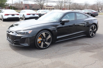 2022 Audi RS e-tron GT quattro Performance Sedan