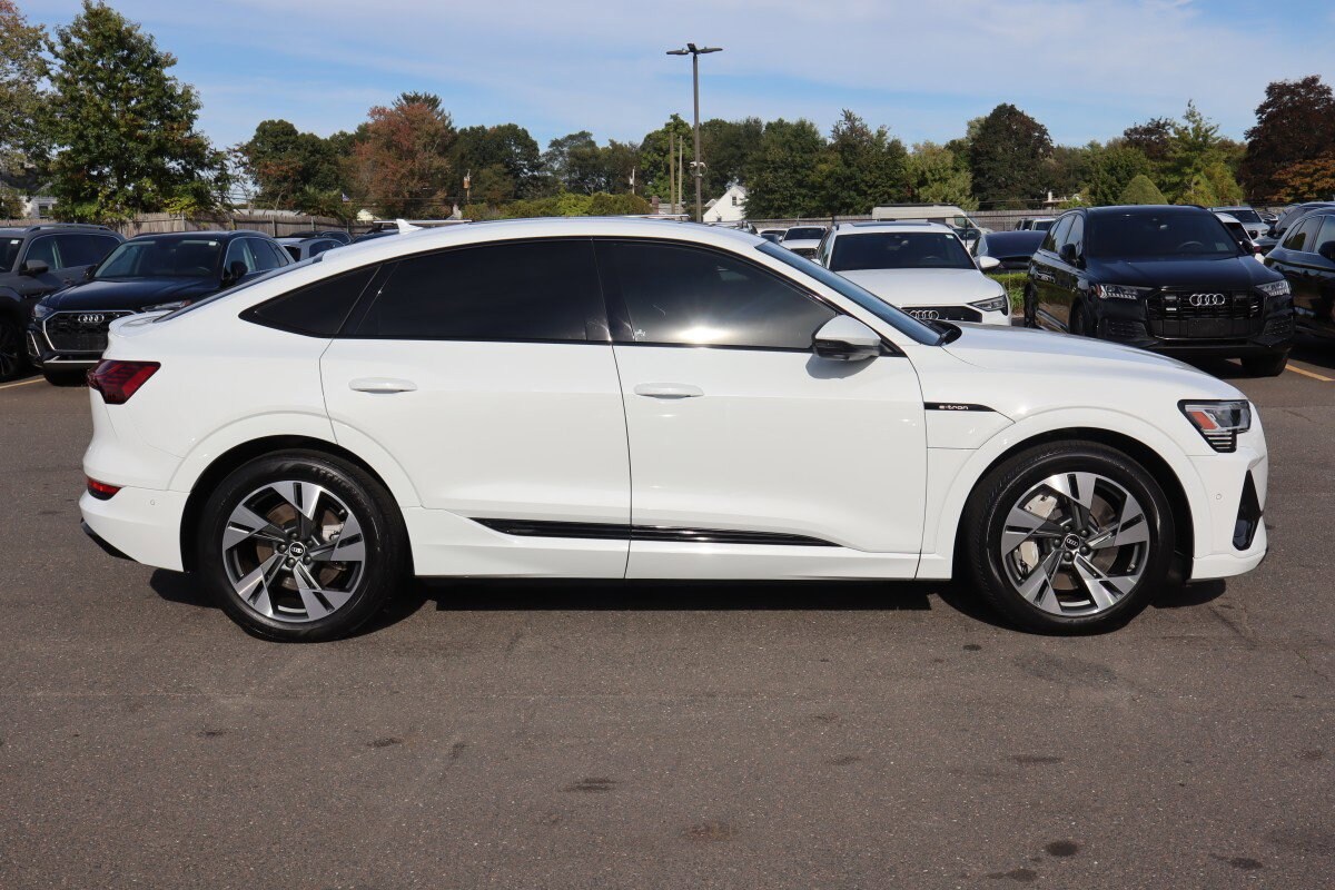 2022 Audi e-tron Sportback S line Premium photo 4