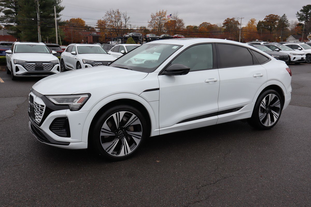 2024 Audi Q8 Sportback e-tron Prestige's photo
