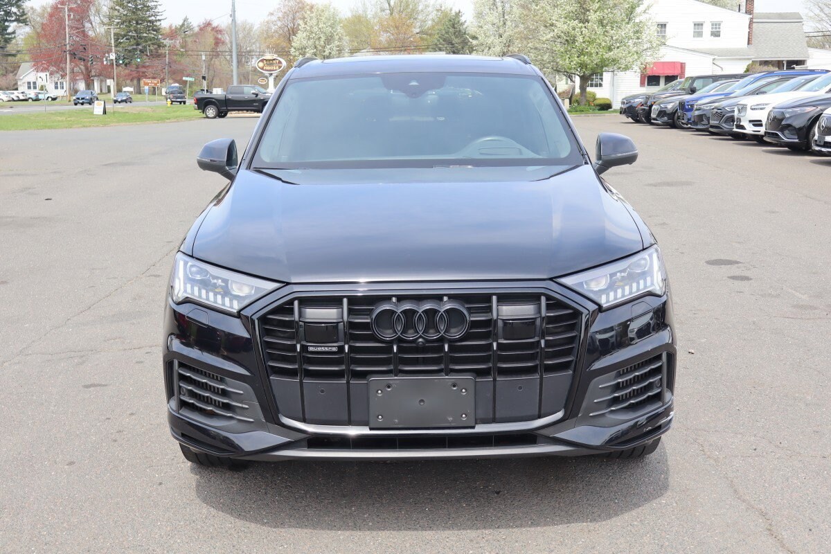 2021 Audi Q7 Prestige 55 photo 2