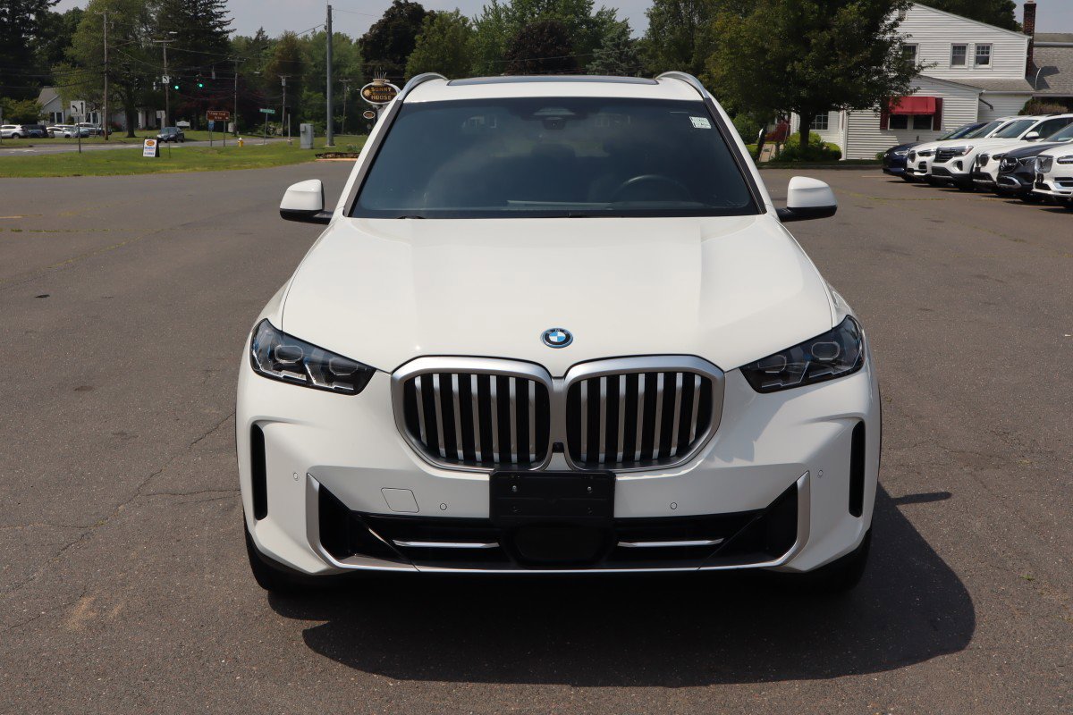 2024 Bmw X5 xDrive50e photo 2