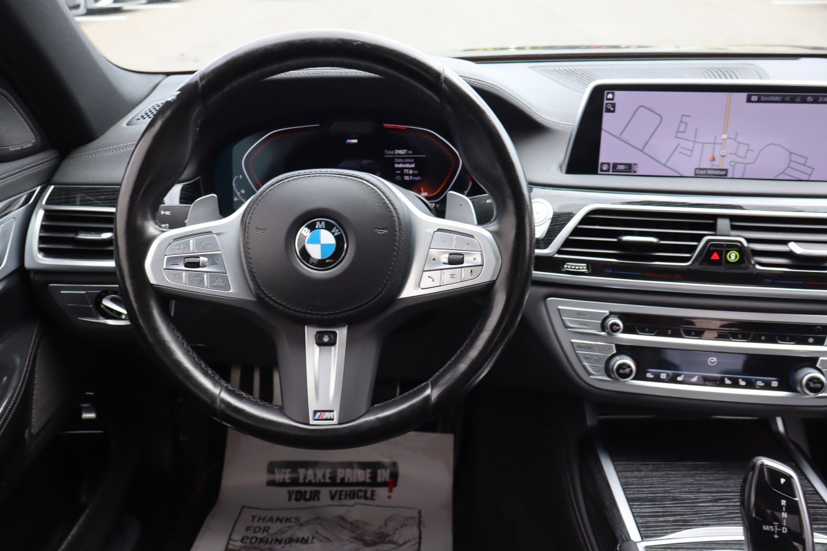 2022 BMW 7 Series 750i - Photo 12