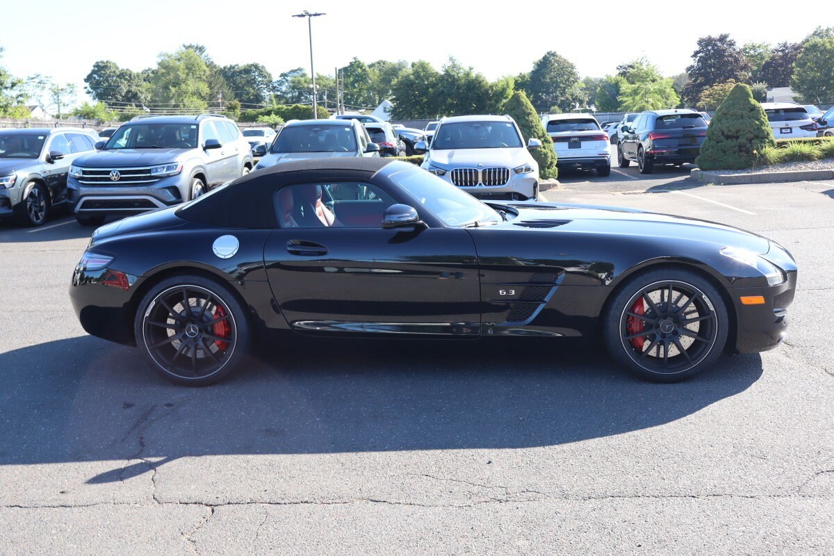 2014 Mercedes Benz SLS AMG Roadster GT photo 4