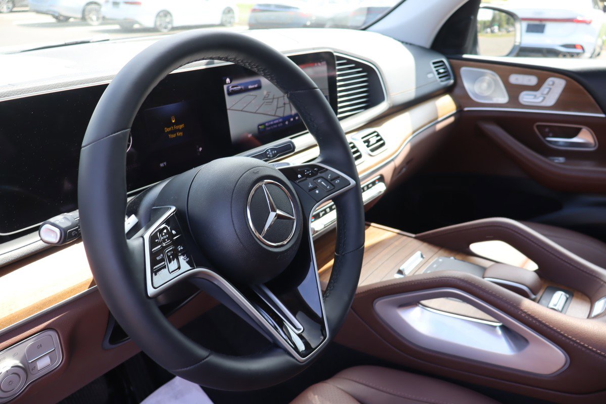 2024 Mercedes-Benz GLS Base - Photo 9