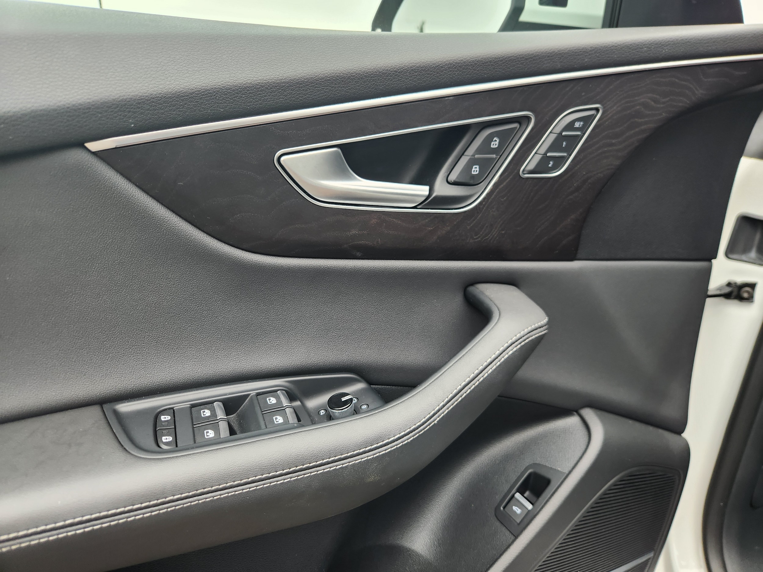 2023 Audi Q8 Premium Plus - Photo 27