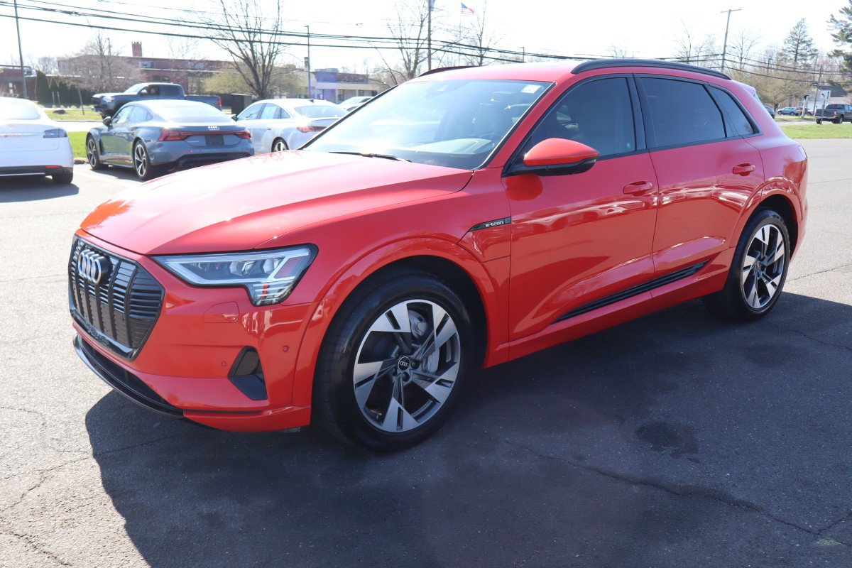 2021 Audi e-tron Premium