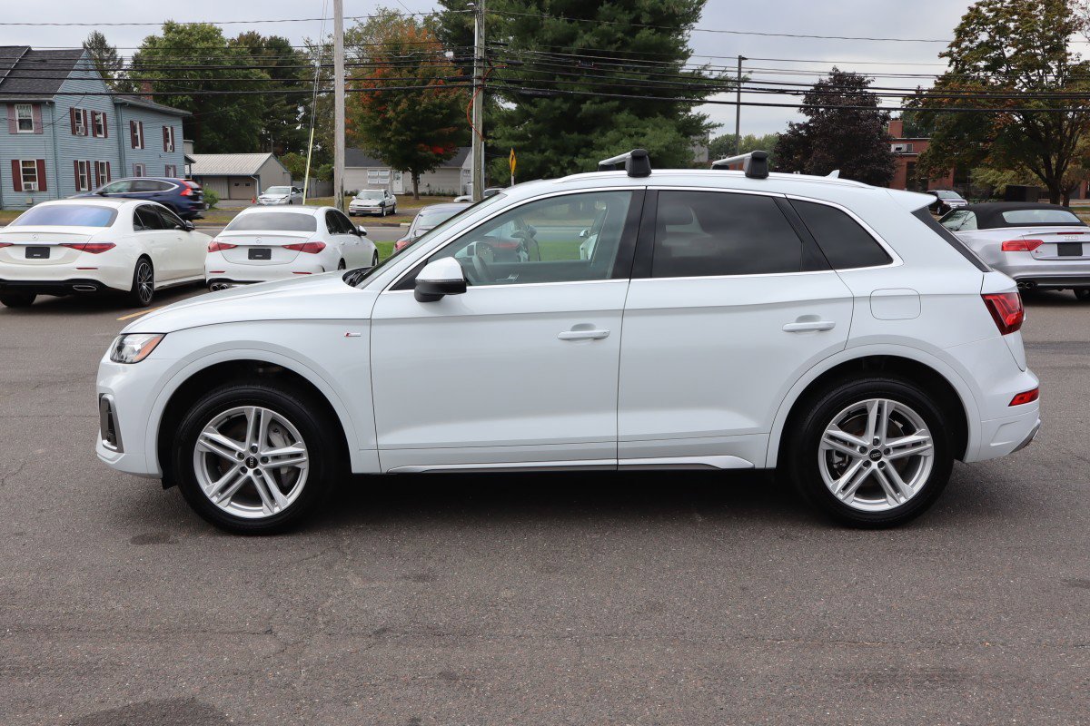 2022 Audi Q5 Premium Plus - Photo 9
