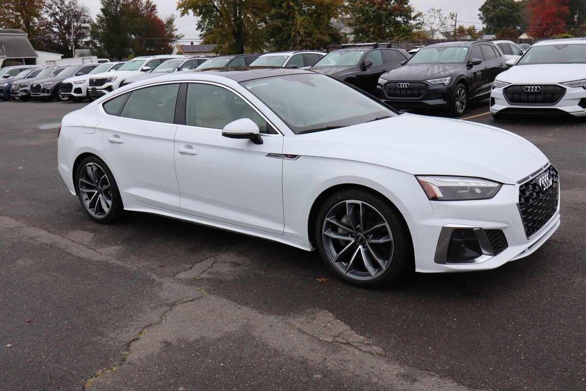 2024 Audi A5 S line Premium Plus 45 TFSI Quattro photo 3