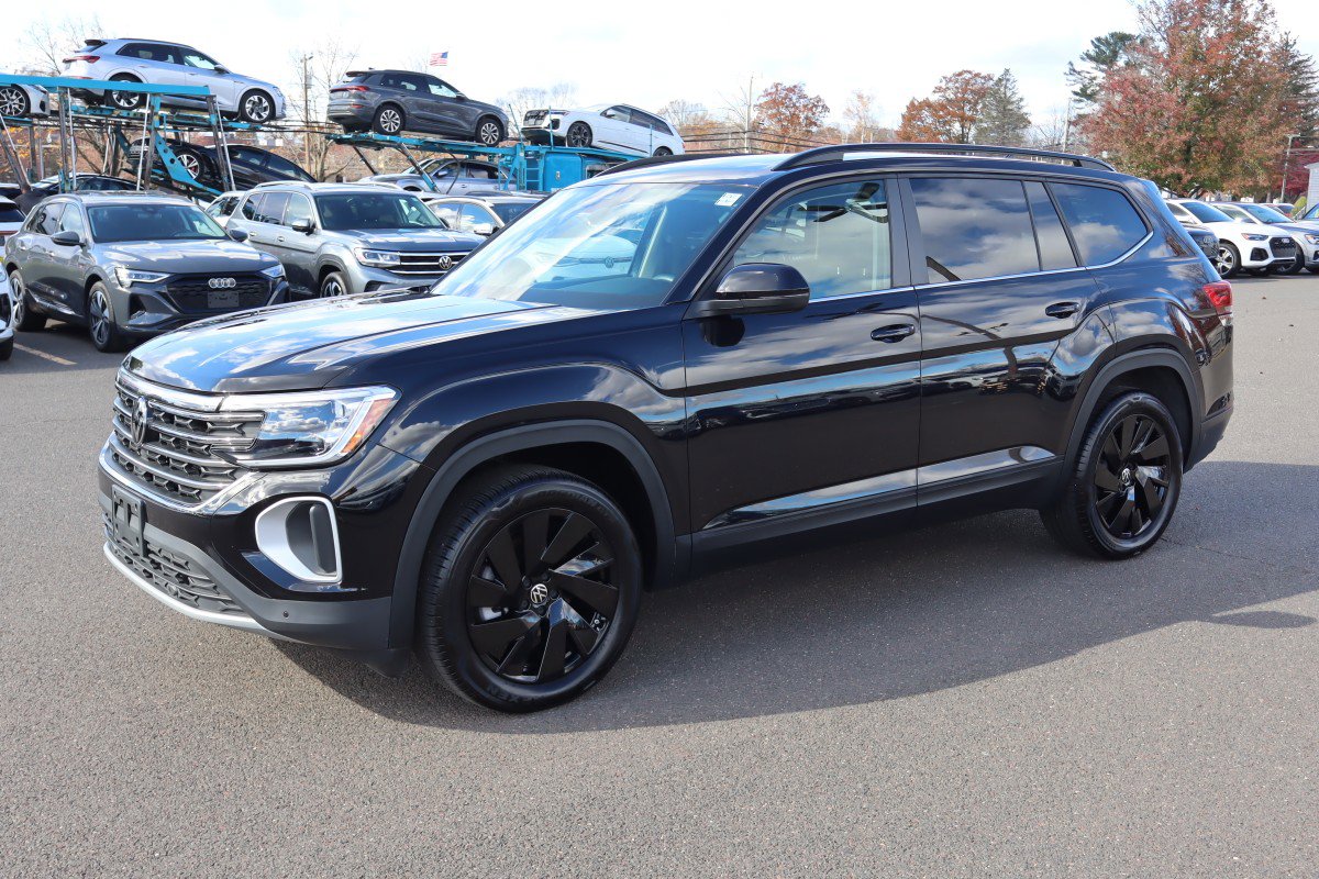 2025 Volkswagen Atlas SE w/Tech's photo