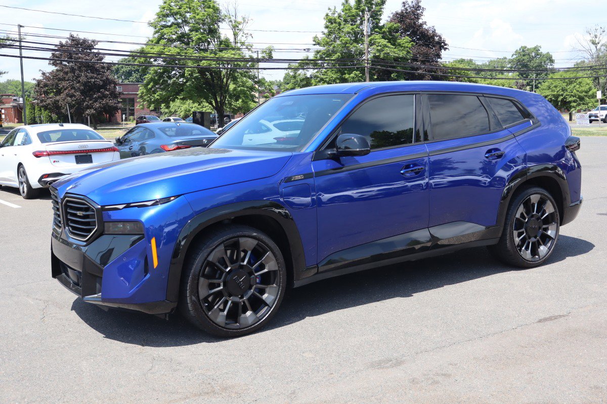 2024 BMW XM -'s photo