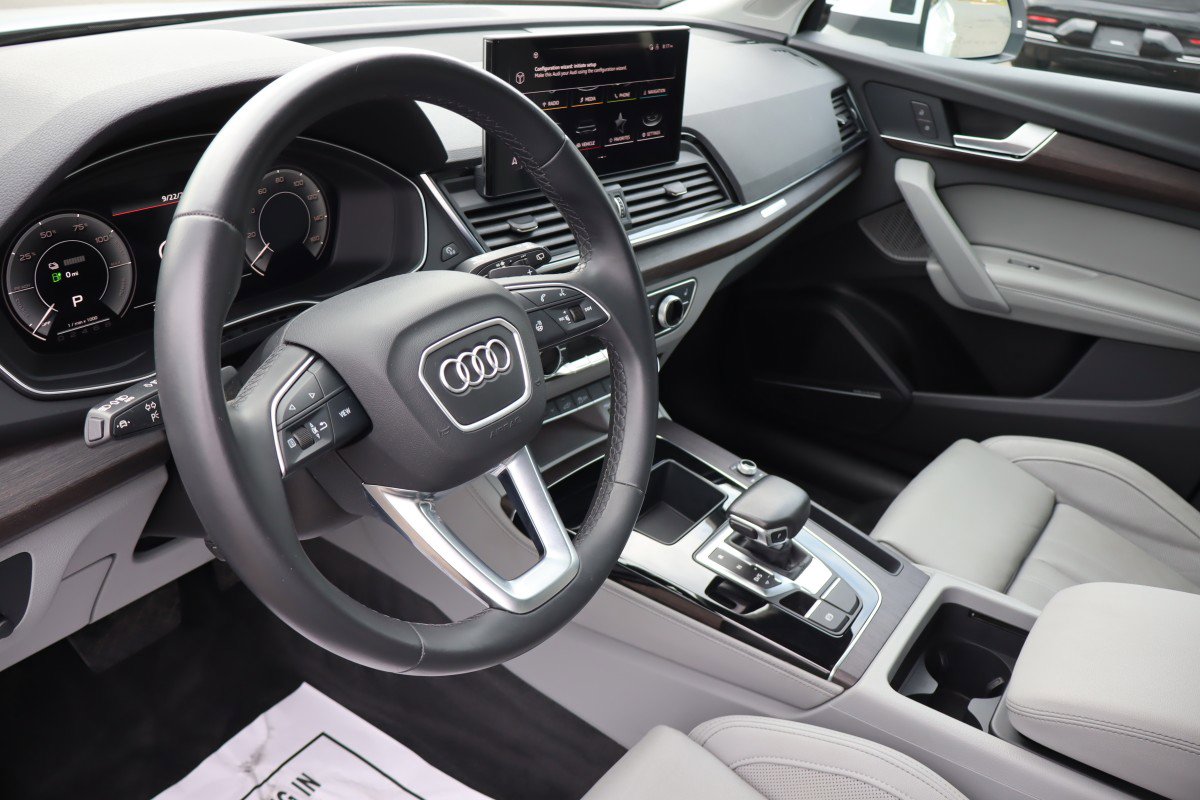 2022 Audi Q5 Premium Plus - Photo 10