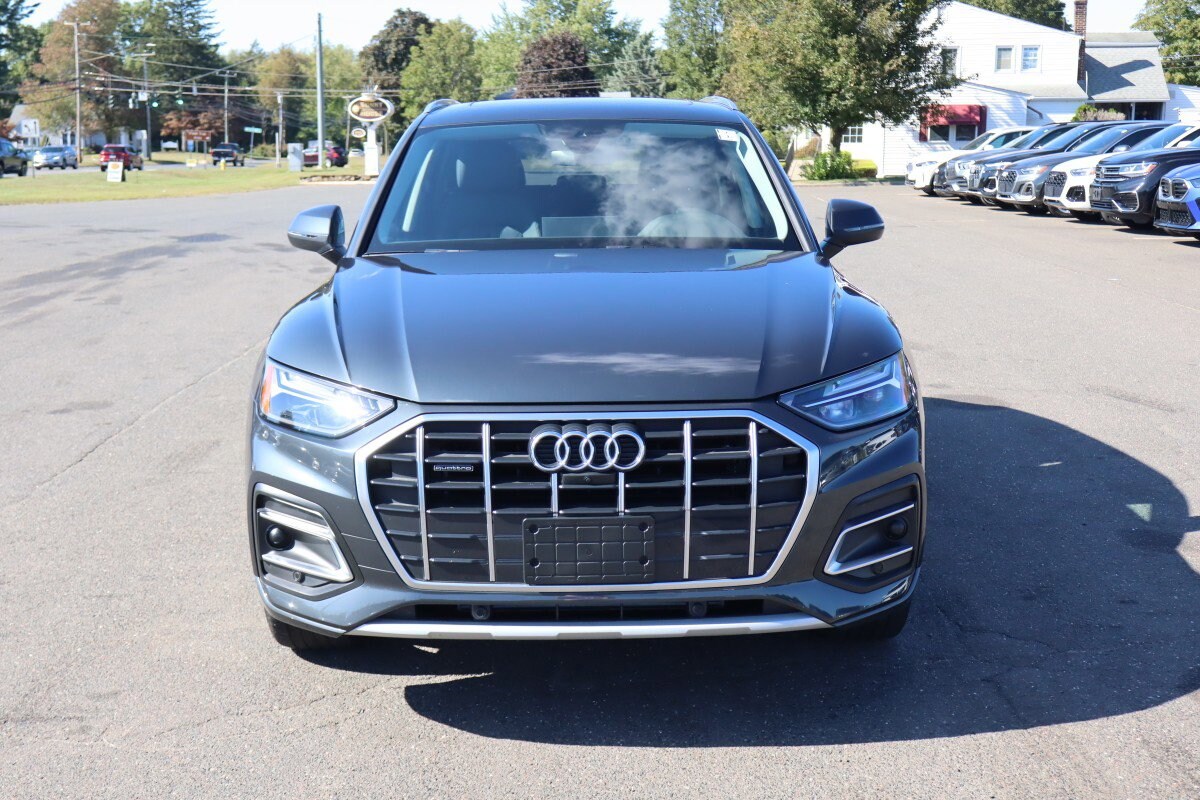 2022 Audi Q5 Premium Plus photo 2
