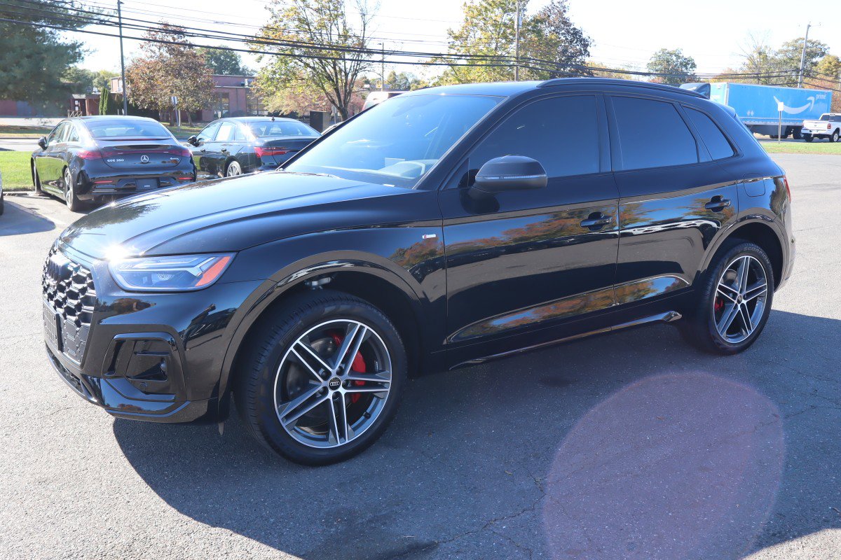 2024 Audi Q5 Premium Plus's photo