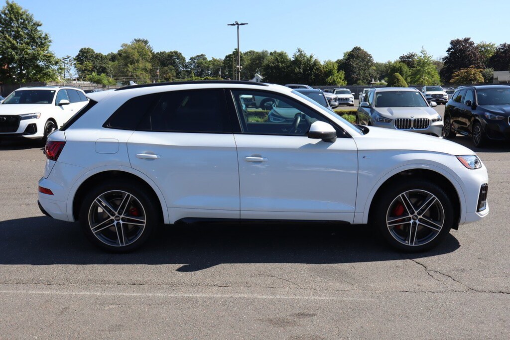 Used 2025 Audi Q5 e S line Premium Plus 55 TFSI e quattro Black Optic SUV
