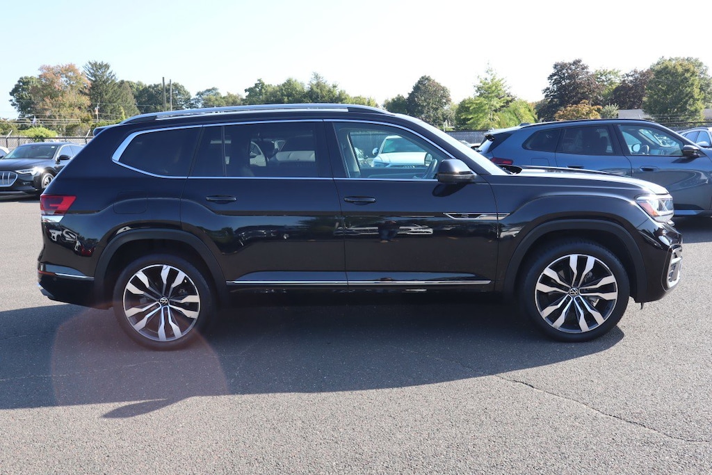 Used 2022 Volkswagen Atlas 3.6L V6 SEL Premium R-Line 4MOTION SUV