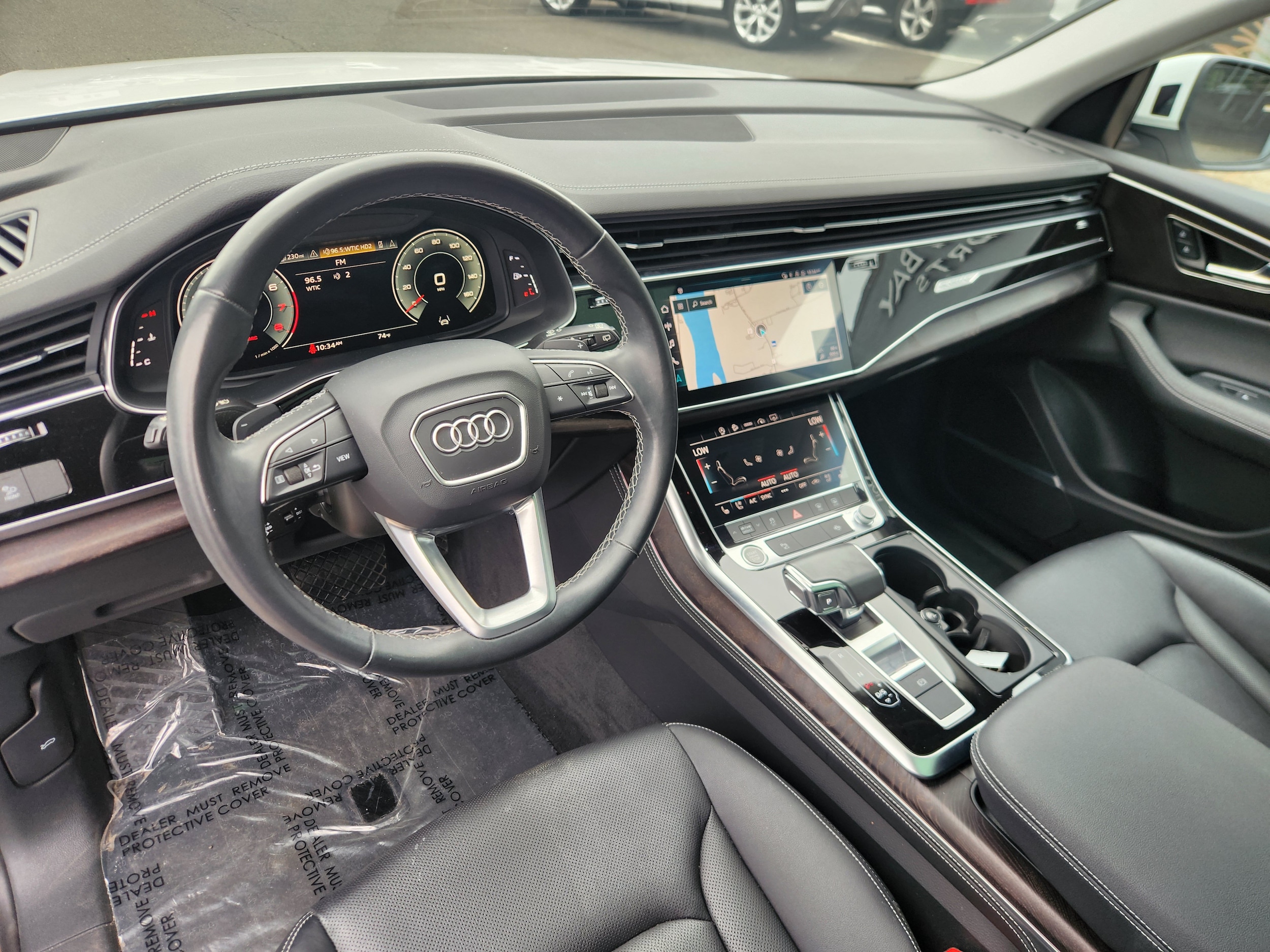 2023 Audi Q8 Premium Plus - Photo 16