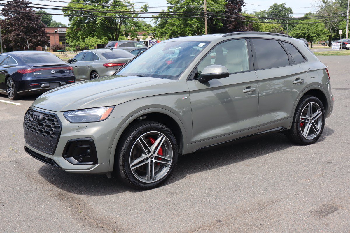 2024 Audi Q5 55 e Prestige's photo