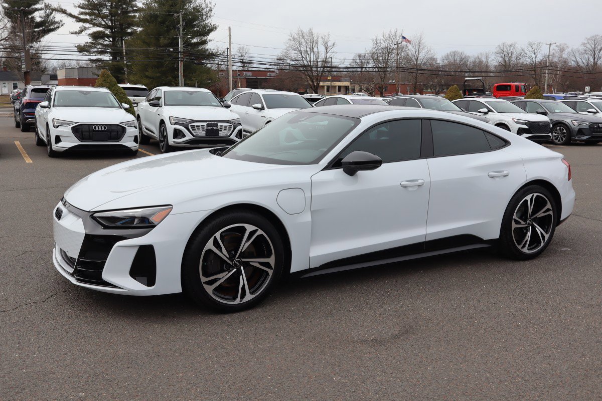 2023 Audi e-tron GT Premium Plus quattro's photo
