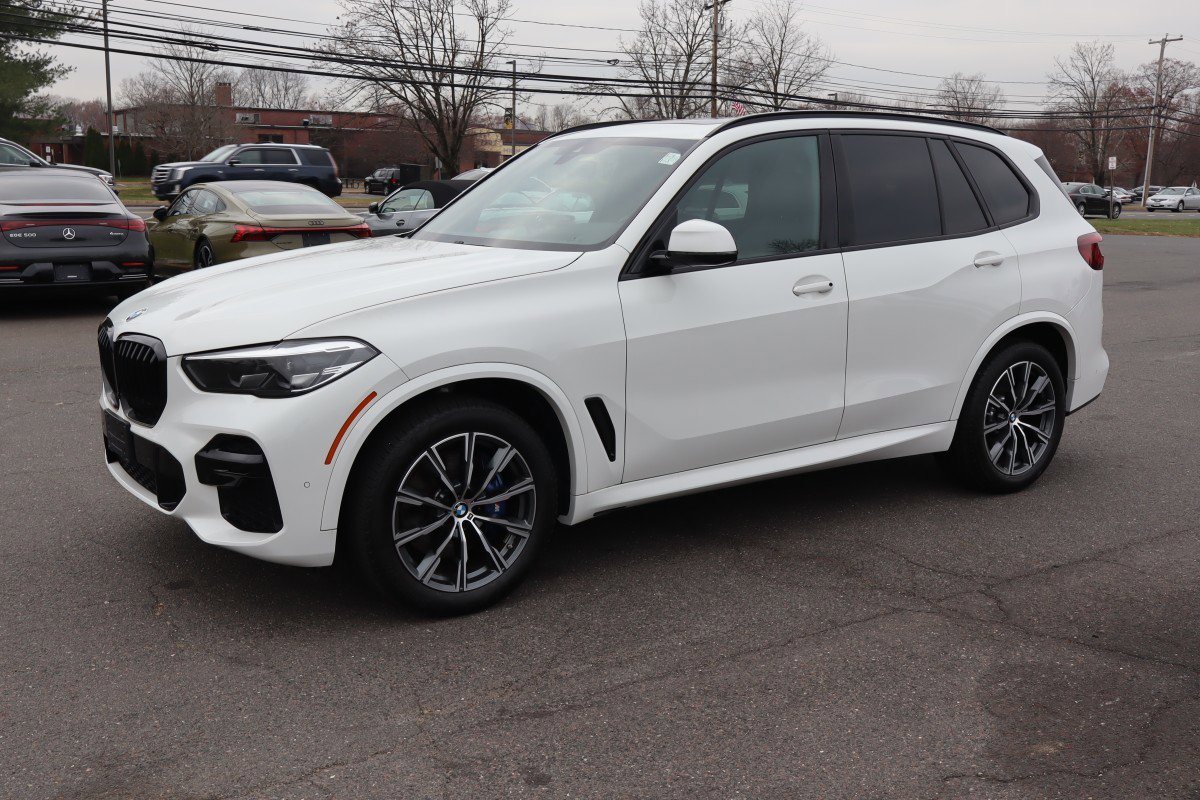 2023 BMW X5 40i's photo