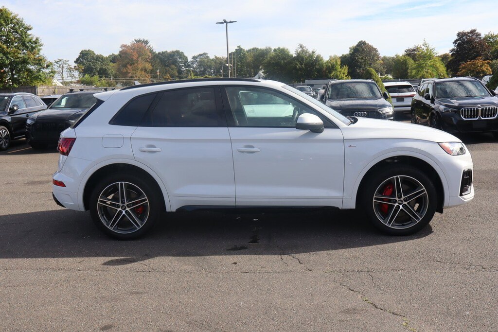 Used 2025 Audi Q5 e S line Premium Plus 55 TFSI e quattro Black Optic SUV
