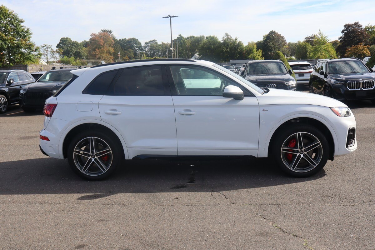 2025 Audi Q5 S line Premium Plus 55 TFSI photo 4