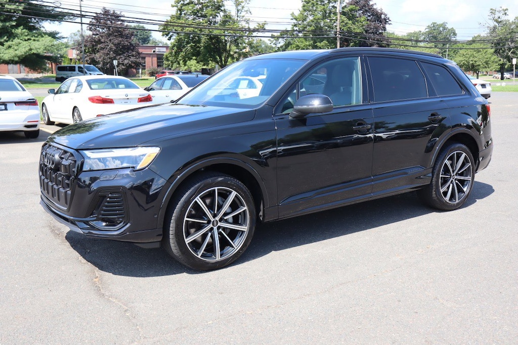 Used 2025 Audi Q7 Premium Plus 45 TFSI quattro Black Optic SUV