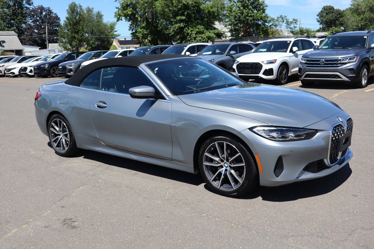 2024 Bmw 430i xDrive Convertible photo 3