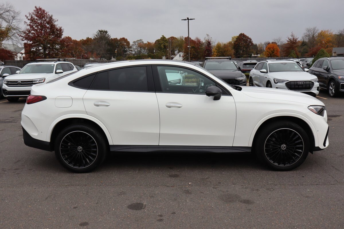 2024 Mercedes Benz GLC 4MATIC 300 photo 4