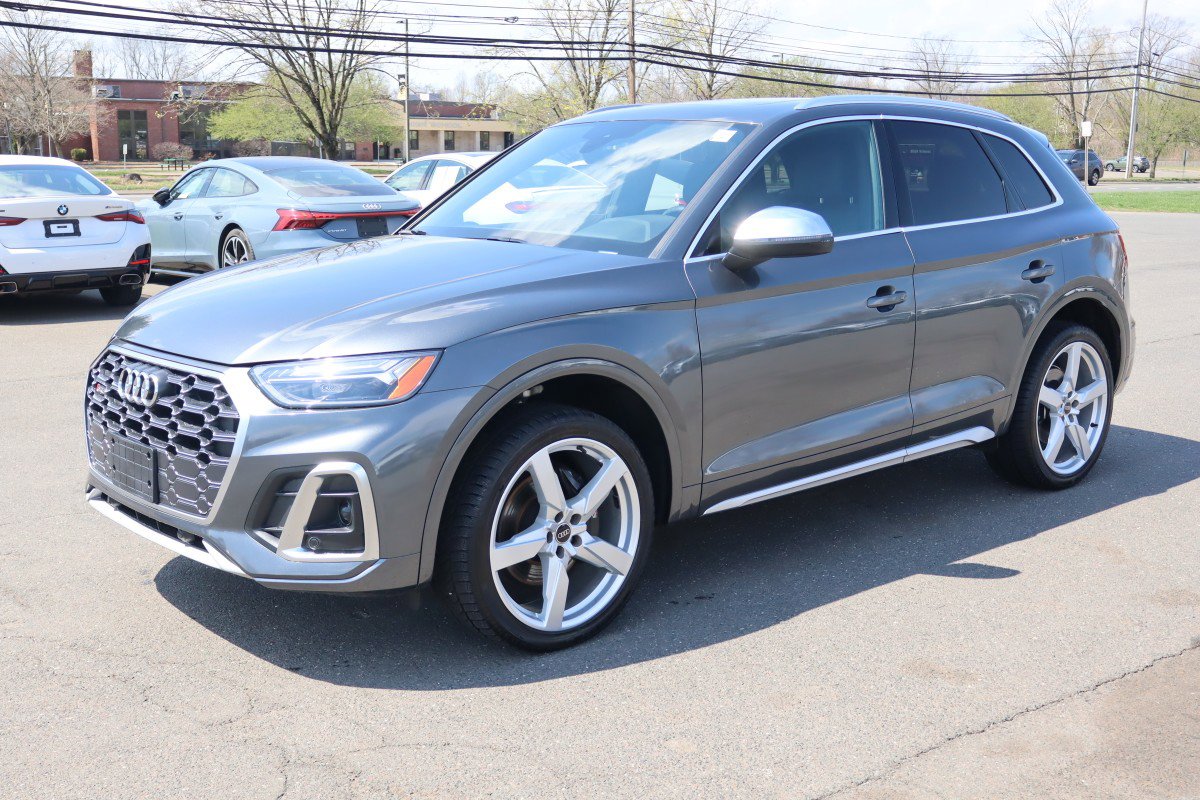 2022 Audi SQ5 Premium's photo