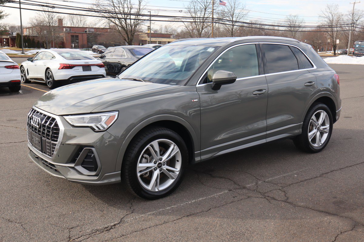 2023 Audi Q3 S Line Premium's photo