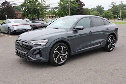 2024 Audi Q8 Sportback e-tron S line Premium Plus quattro Black Optic SUV