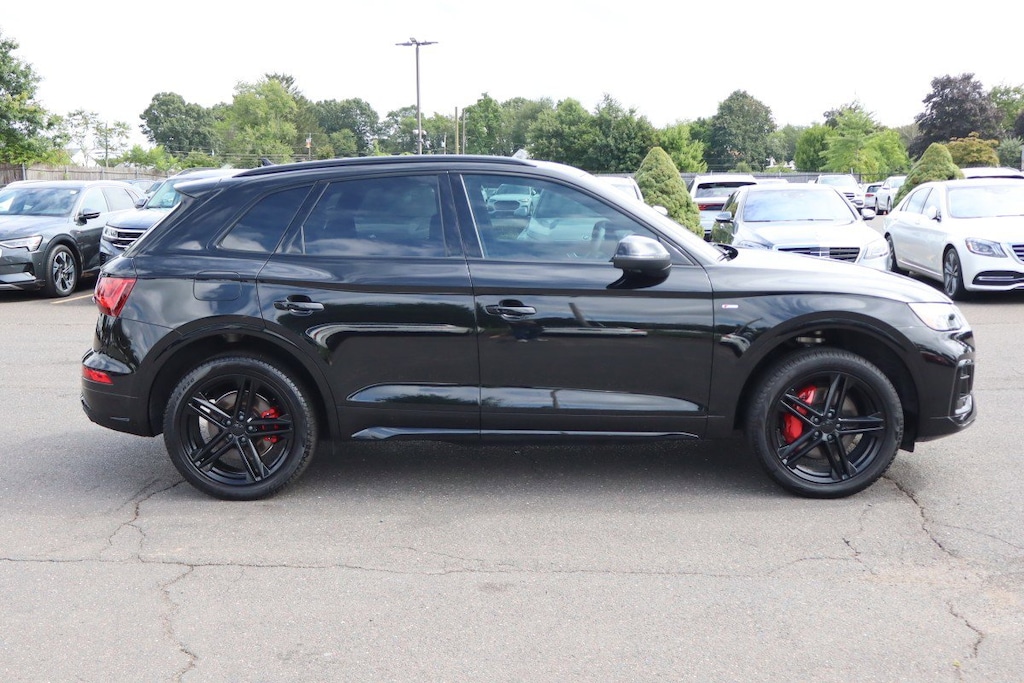 Used 2025 Audi Q5 e S line Premium Plus 55 TFSI e quattro Black Optic SUV