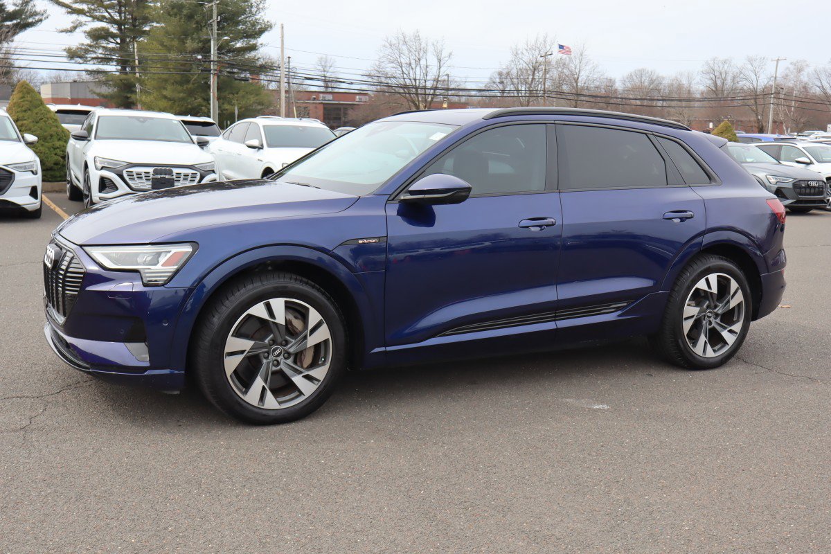 2021 Audi e-tron Premium