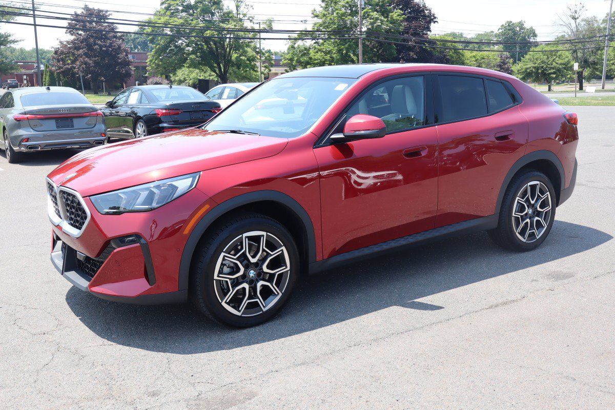 2026 BMW X2 xDrive28i's photo