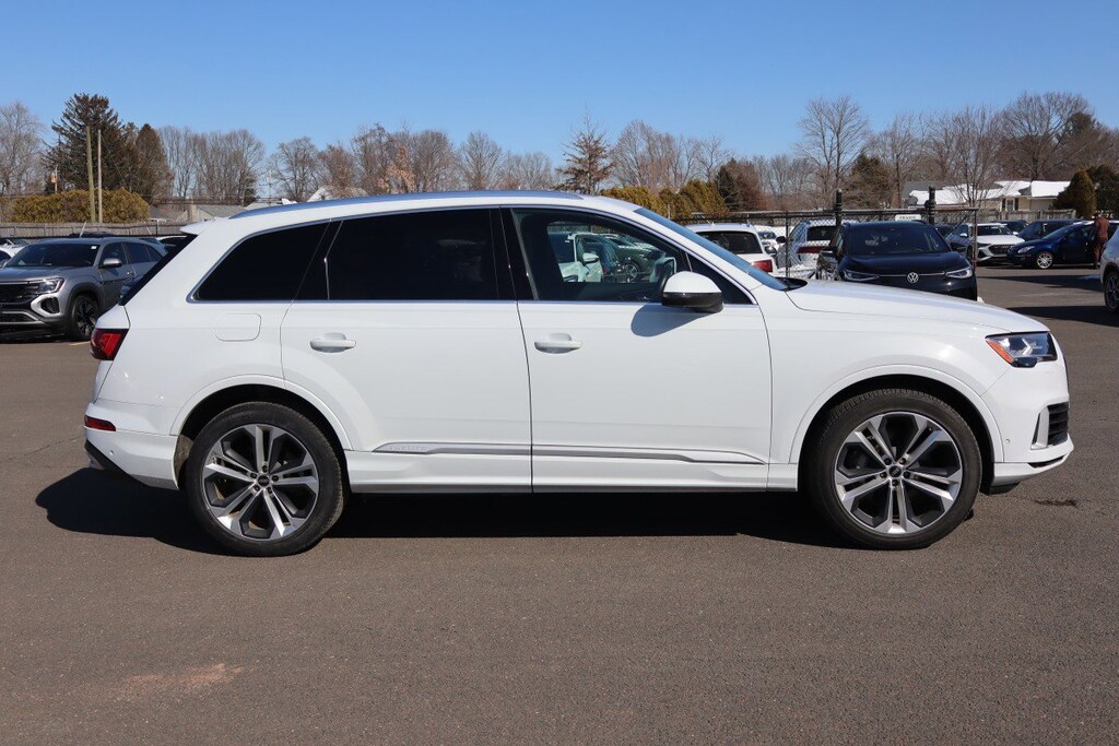 2022 Audi Q7 Premium Plus 55 quattro photo 4