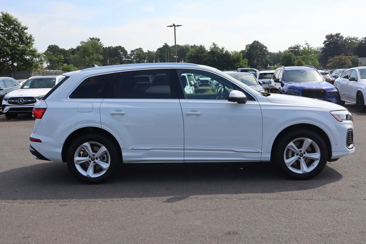2025 Audi Q7 Premium 45 photo 4
