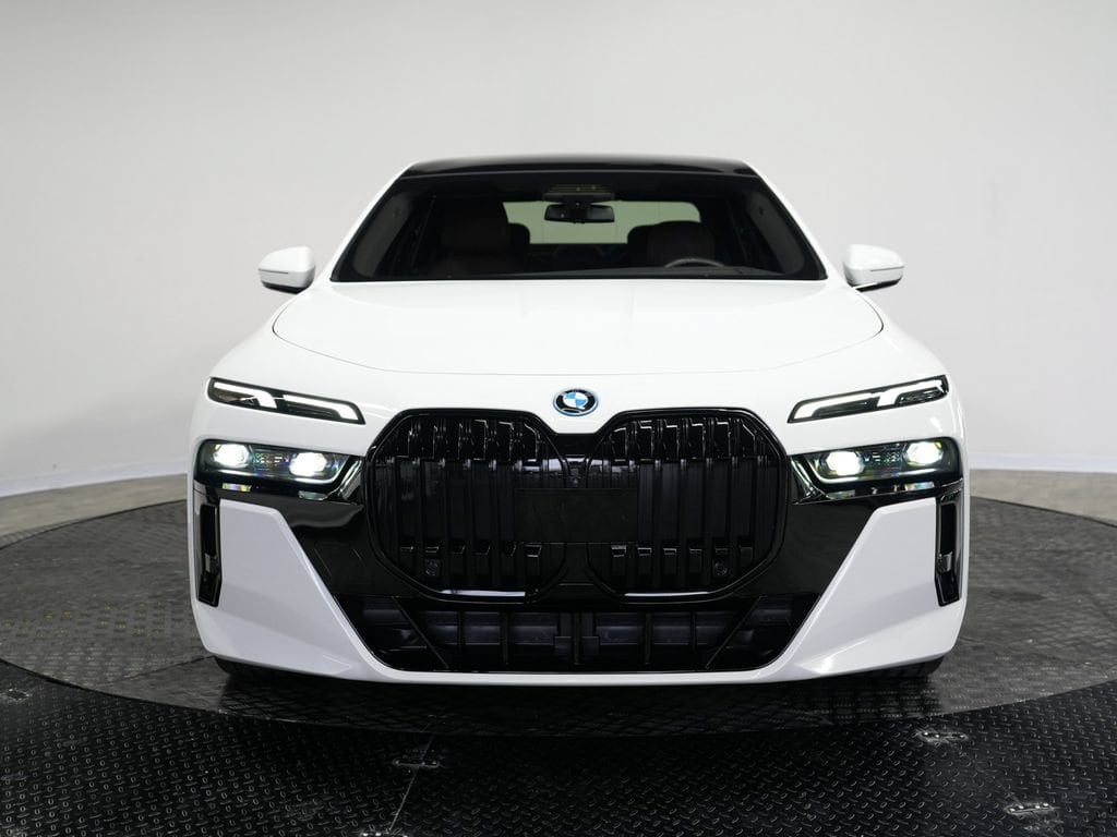 Used 2023 BMW i7 Base with VIN WBY53EJ09PCN72510 for sale in North Bergen, NJ