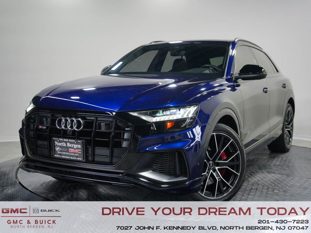 2023 Audi SQ8 Premium Plus's photo