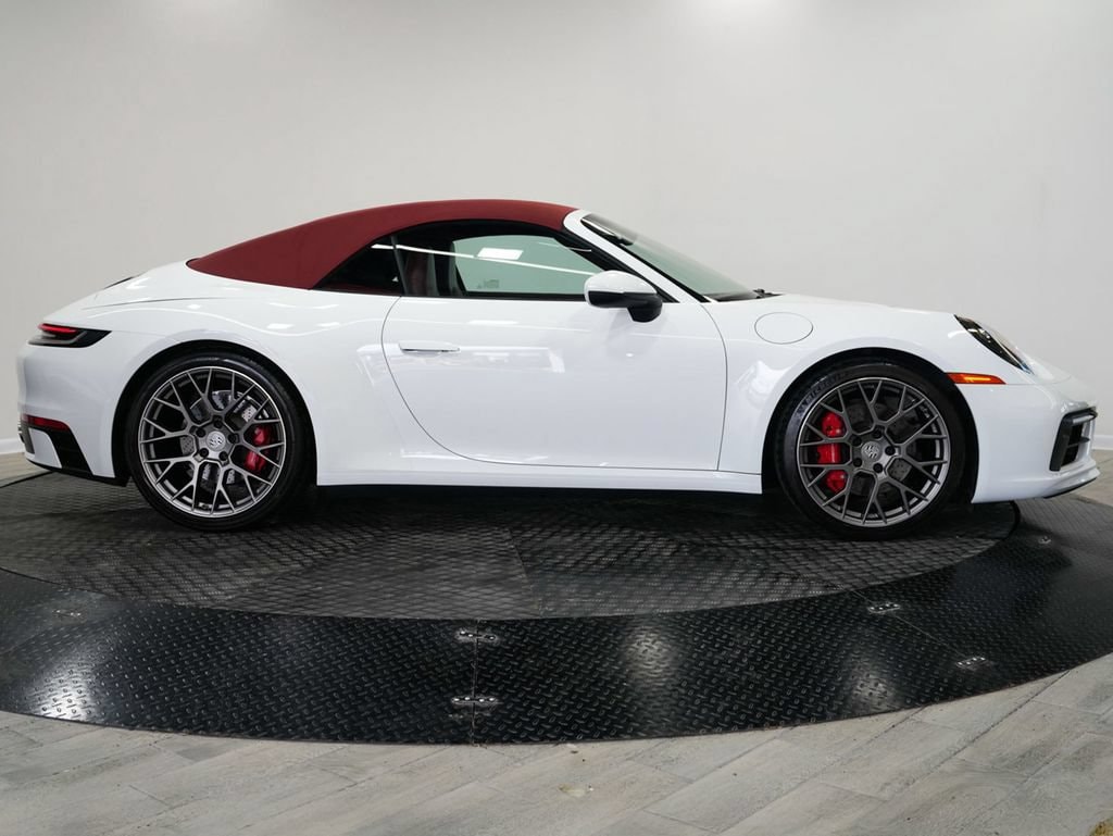 2024 Porsche 911 S - Photo 9