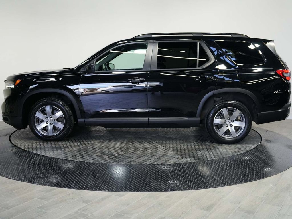 Used 2023 Honda Pilot Sport