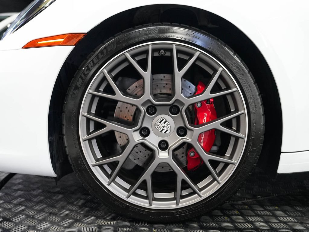 2024 Porsche 911 S - Photo 16