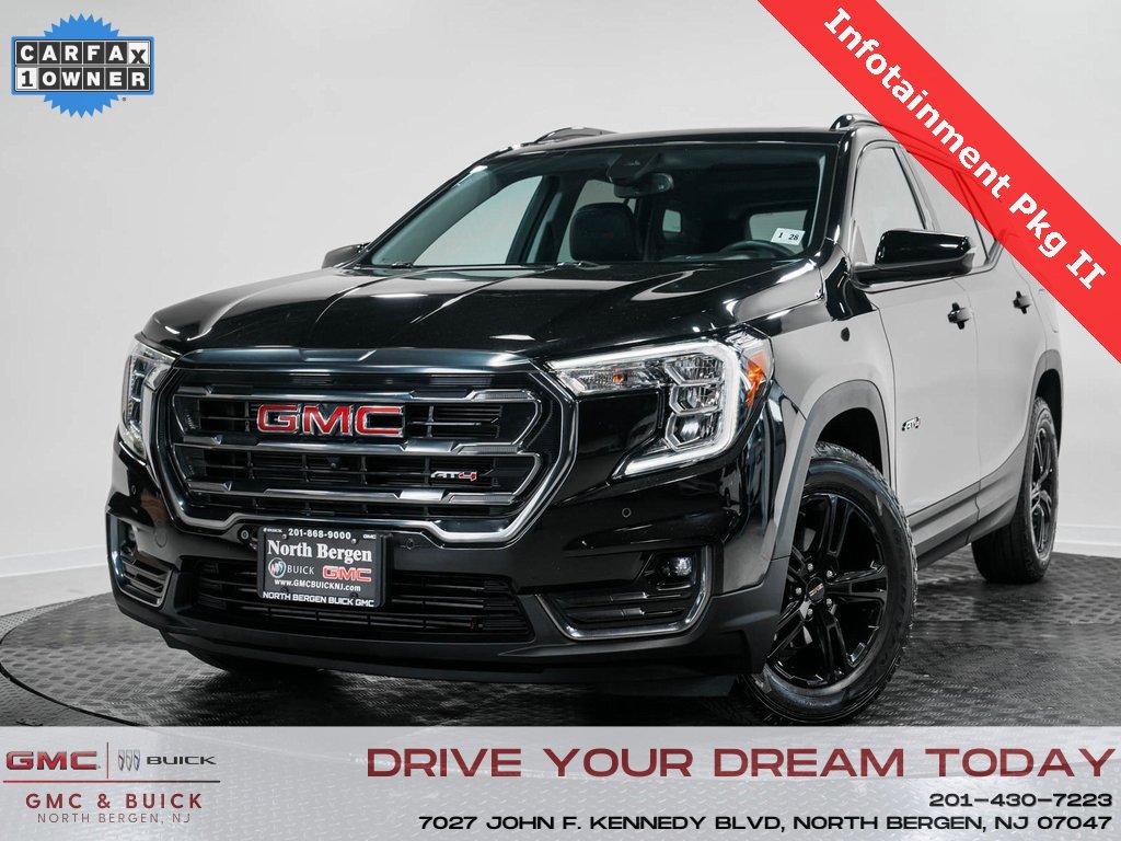 2022 GMC Terrain AT4's photo