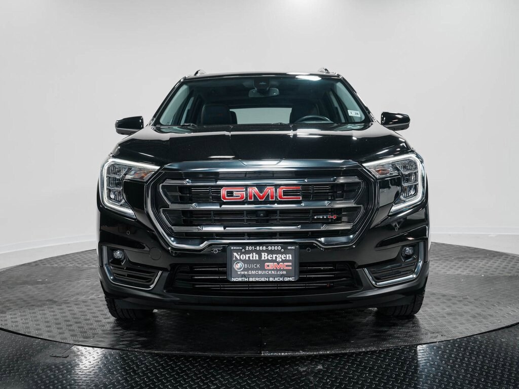 Used 2022 GMC Terrain AT4 SUV