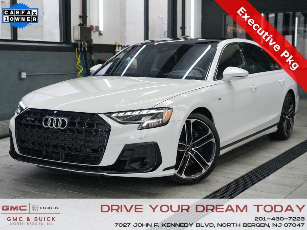 2025 Audi A8 55 TFSI L quattro Tiptronic's photo