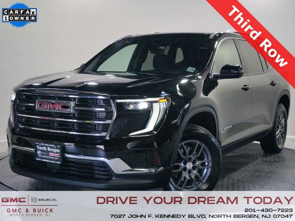 2025 GMC Acadia Elevation AWD's photo